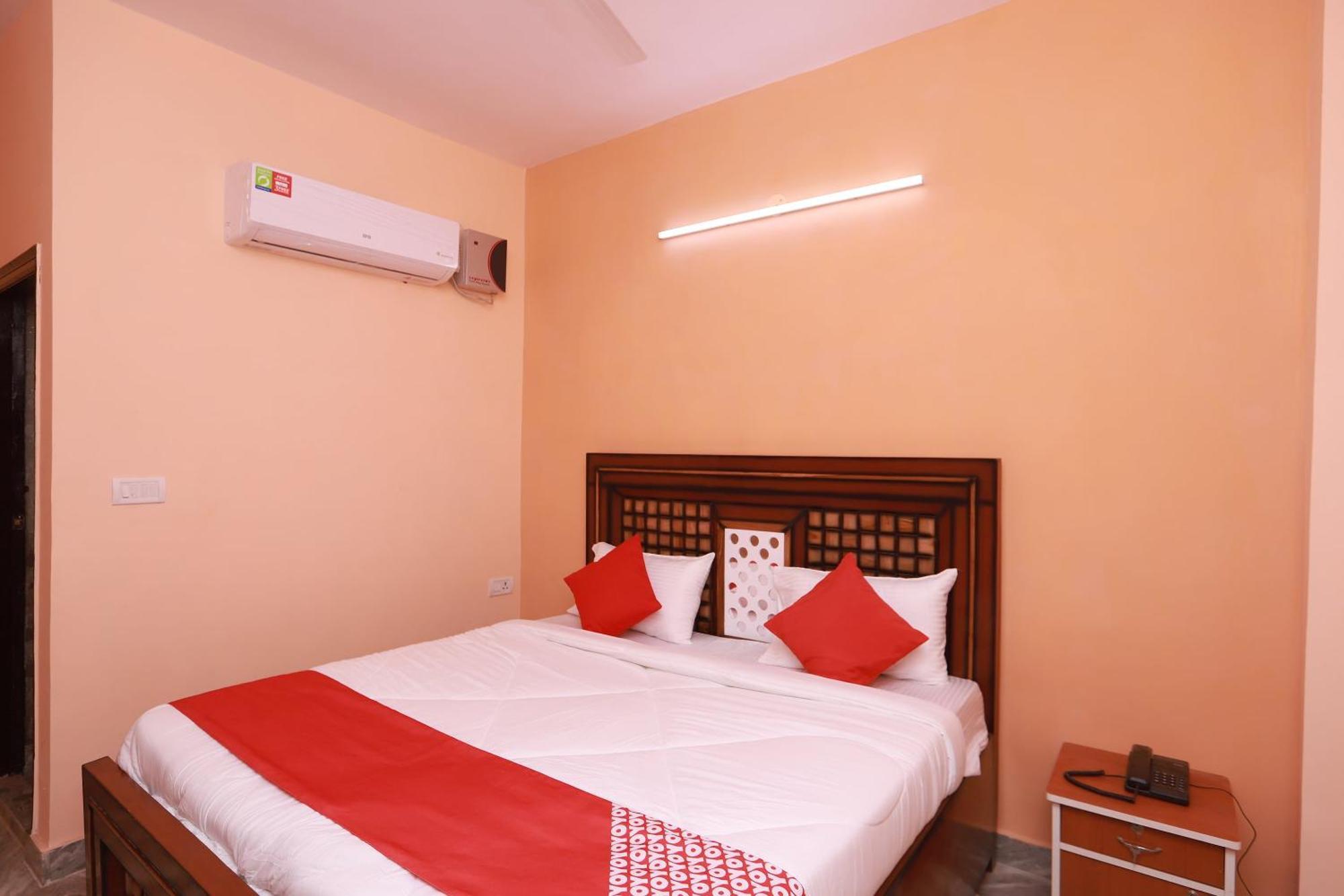 Hotel O Silverline Residency Faridabad Buitenkant foto