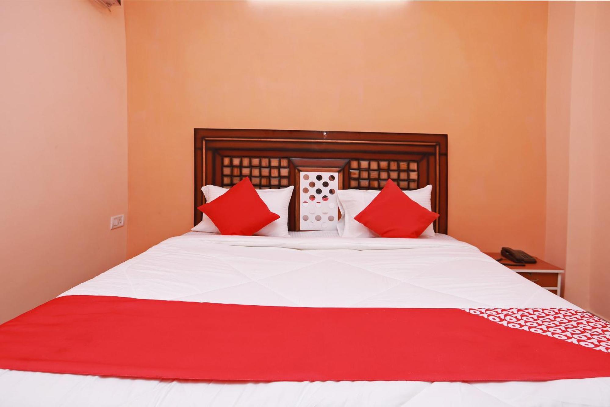 Hotel O Silverline Residency Faridabad Buitenkant foto