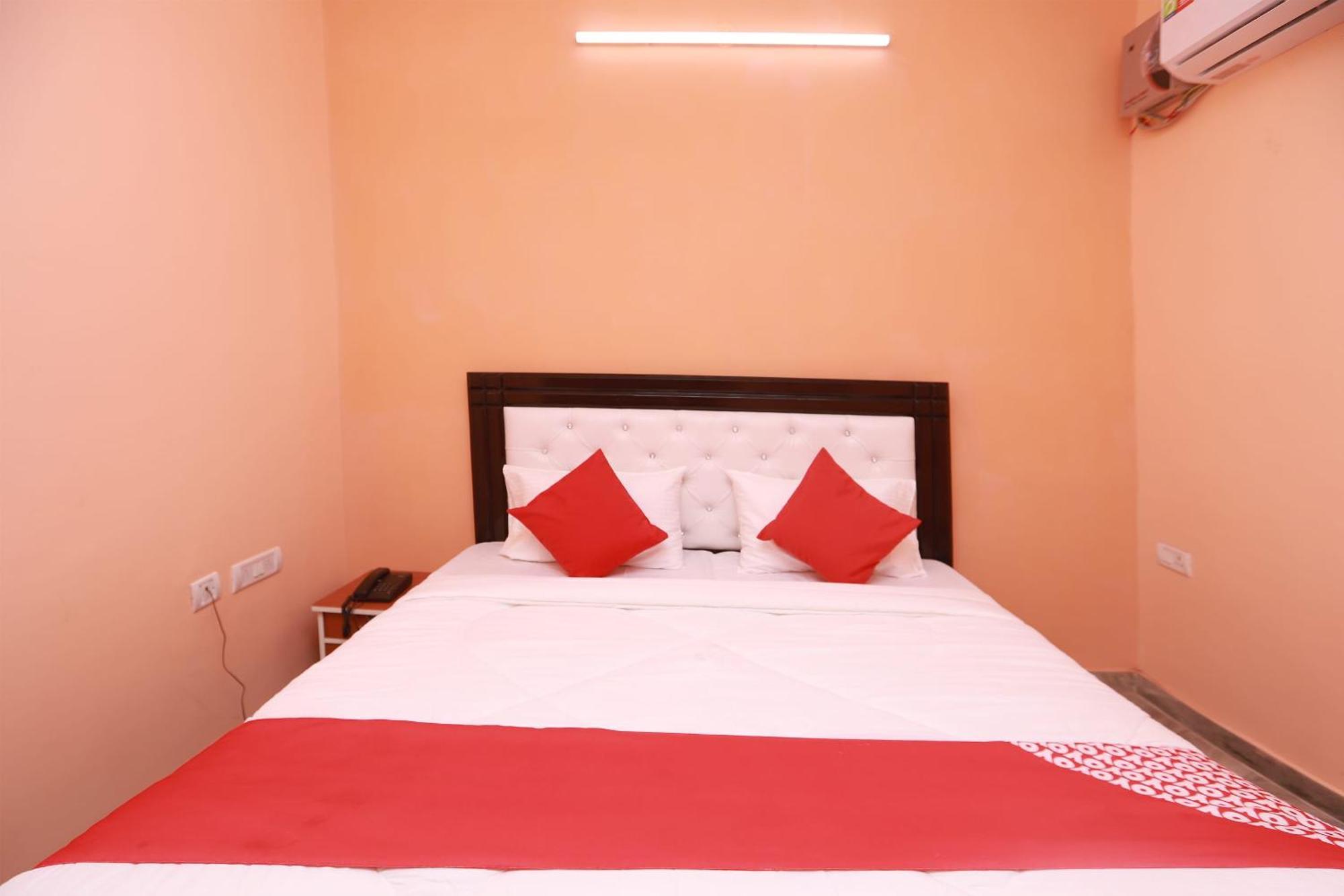 Hotel O Silverline Residency Faridabad Buitenkant foto