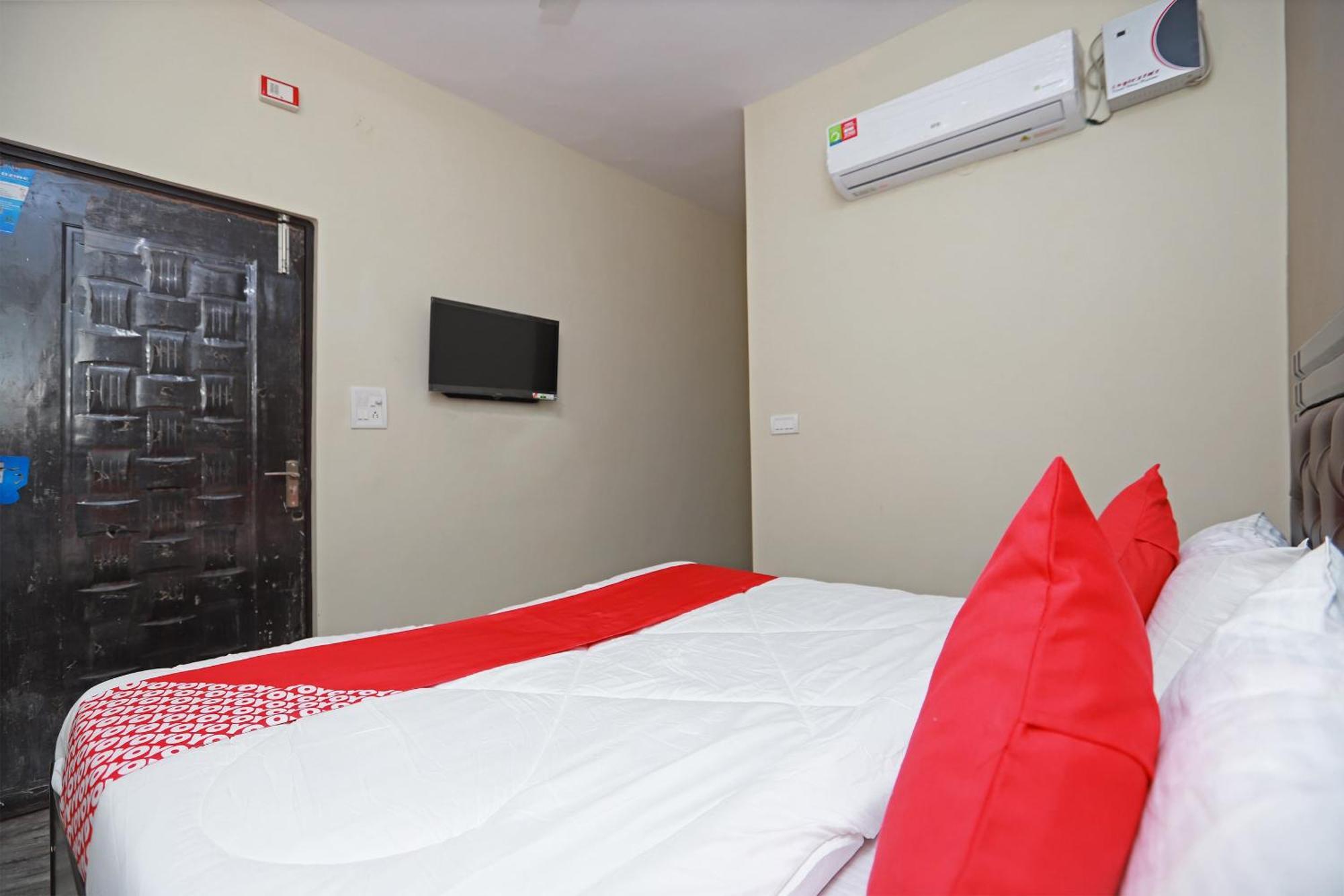 Hotel O Silverline Residency Faridabad Buitenkant foto