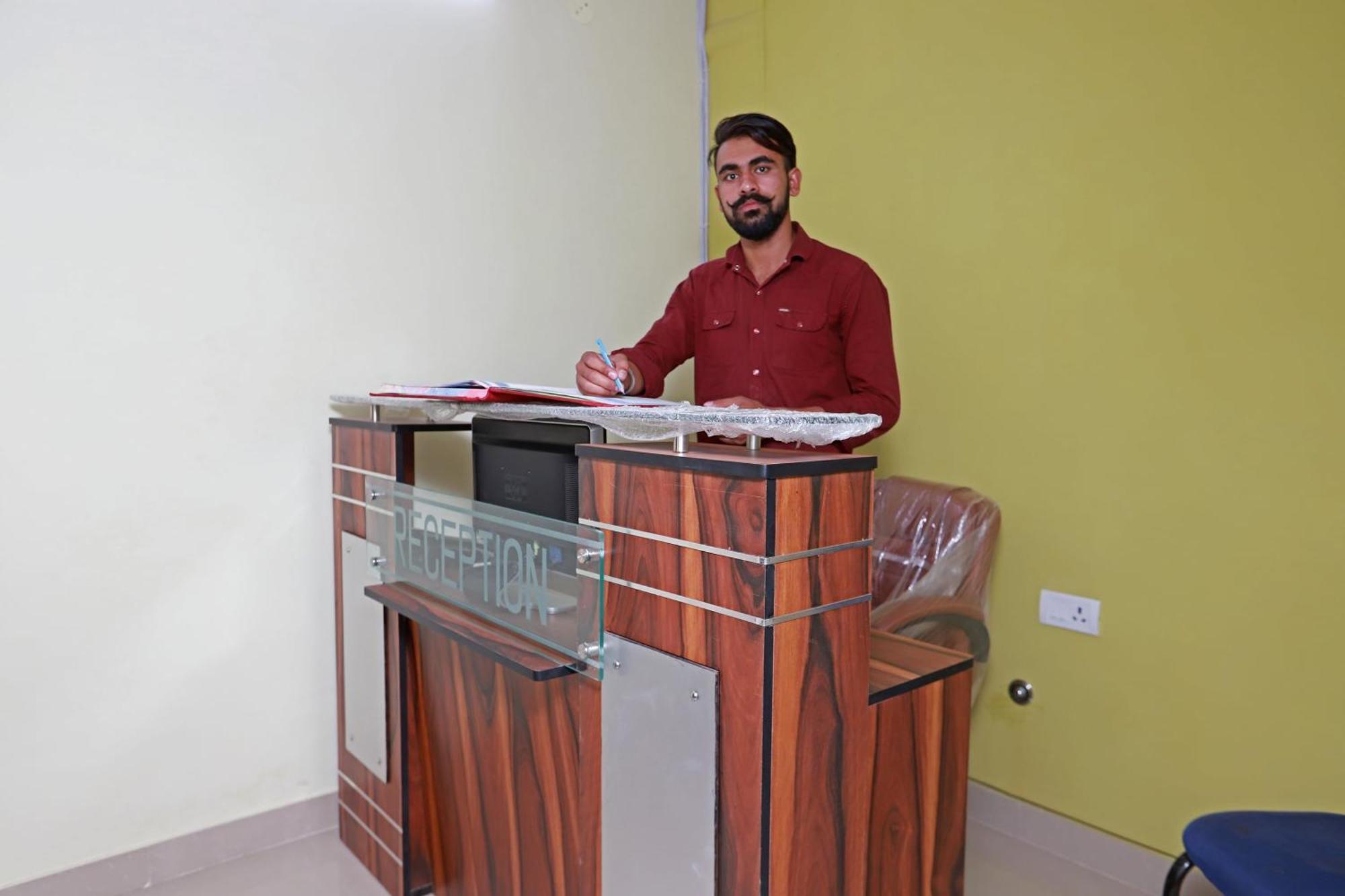 Hotel O Silverline Residency Faridabad Buitenkant foto