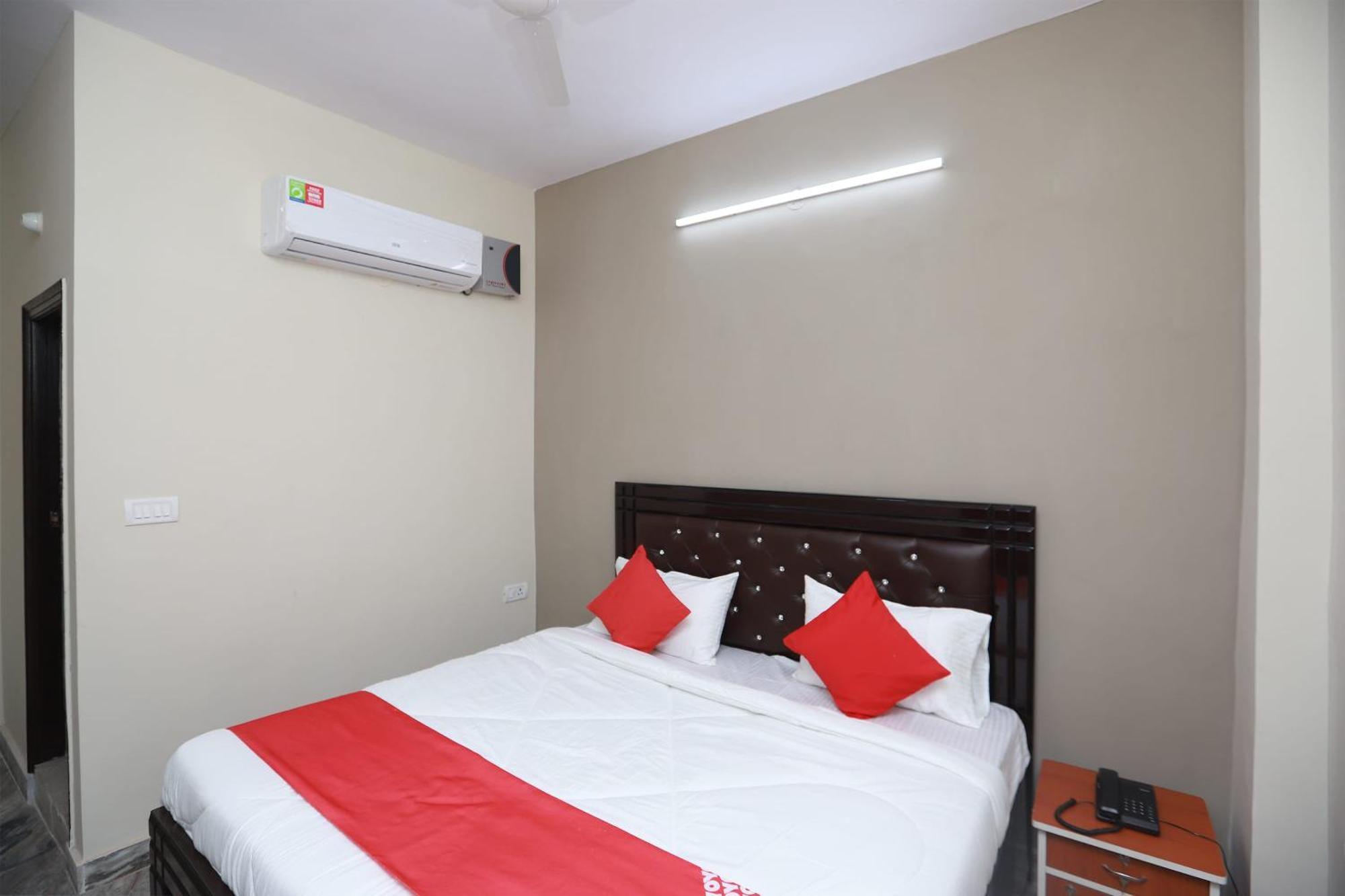 Hotel O Silverline Residency Faridabad Buitenkant foto
